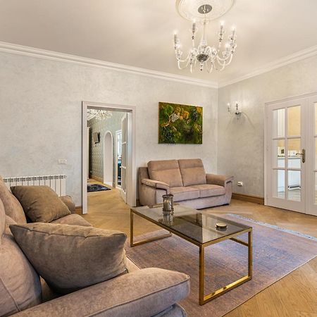 Krone Apartment Брашов Экстерьер фото