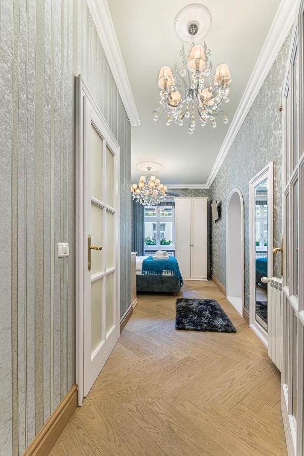 Krone Apartment Брашов Экстерьер фото
