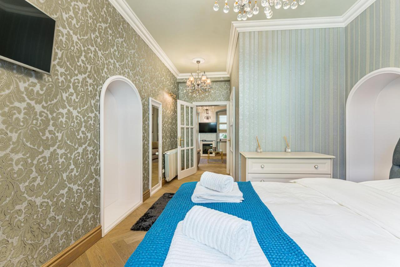 Krone Apartment Брашов Экстерьер фото